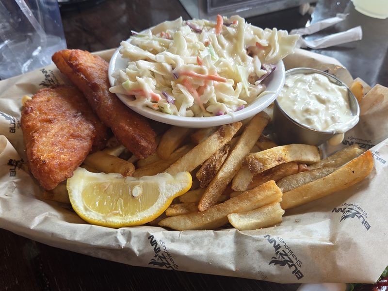 Buzz Inn Steakhouse - Granite Falls food